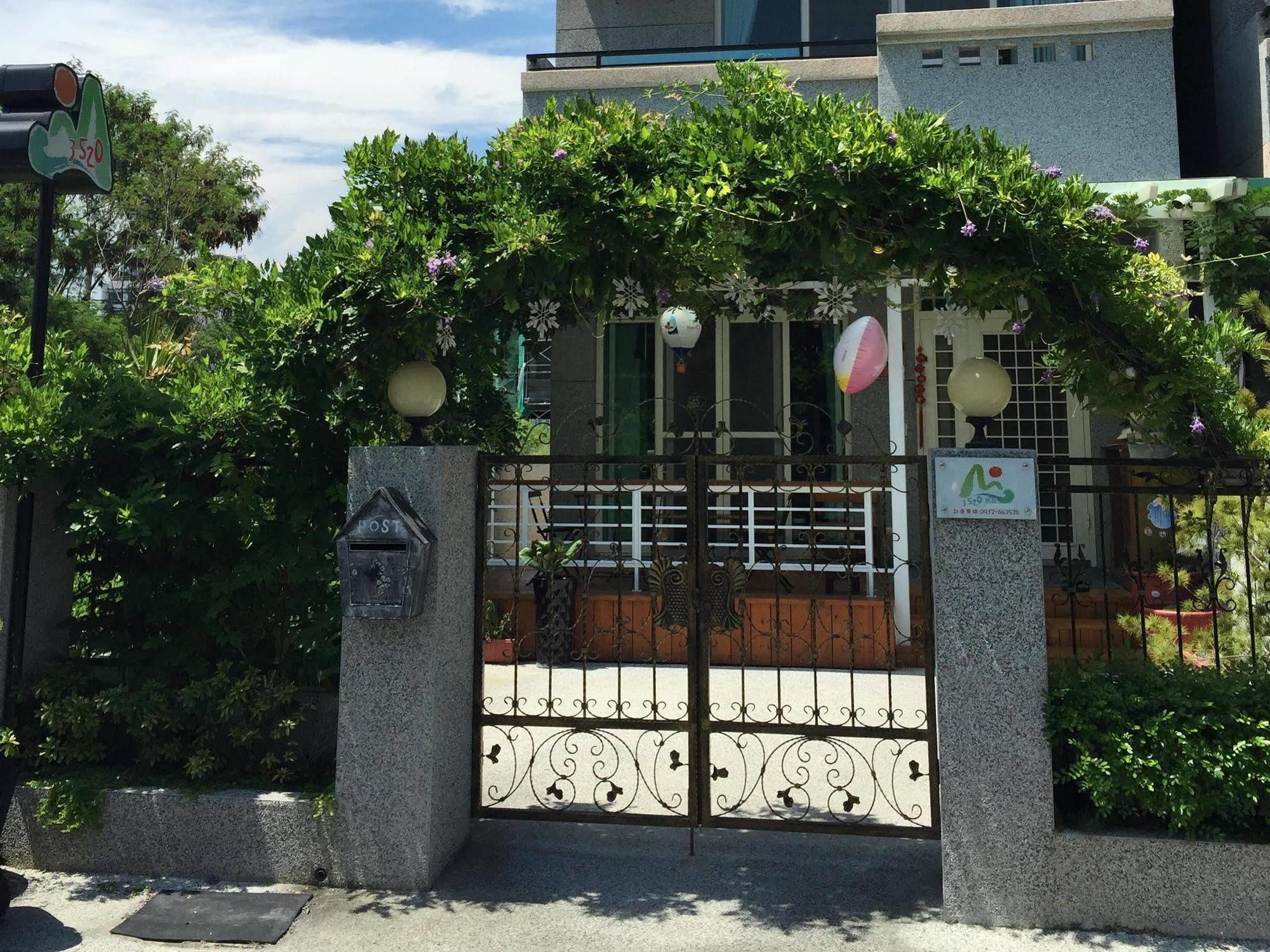 3520 Homestay T'ai-tung Exterior foto